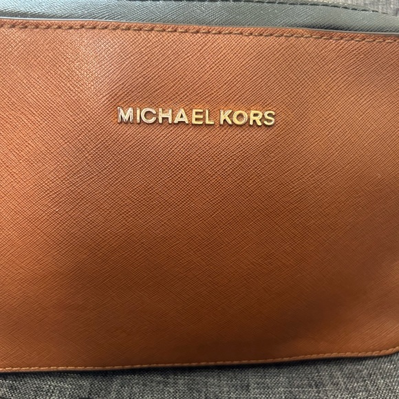 MICHAEL KORS Crossbody purse - Picture 4 of 7